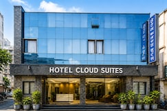 Hotel Cloud Suites Delhi Airport, Gurgaon