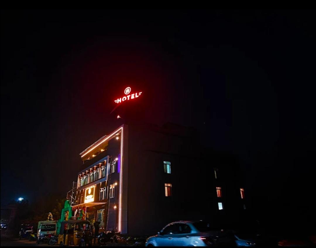 Hotel Hillton Heaven - Tap to explore photos