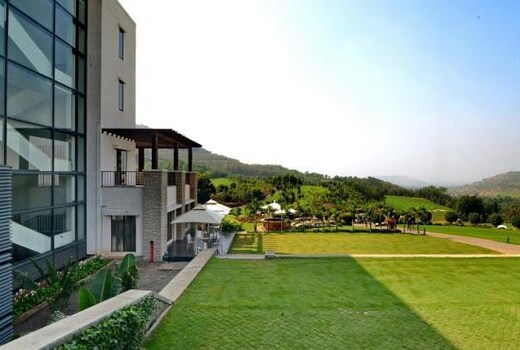 Oxford Golf Resort Pune Hotel Price Address Reviews