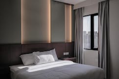 JARZEZ HOTEL APARTMENT, Biddiya