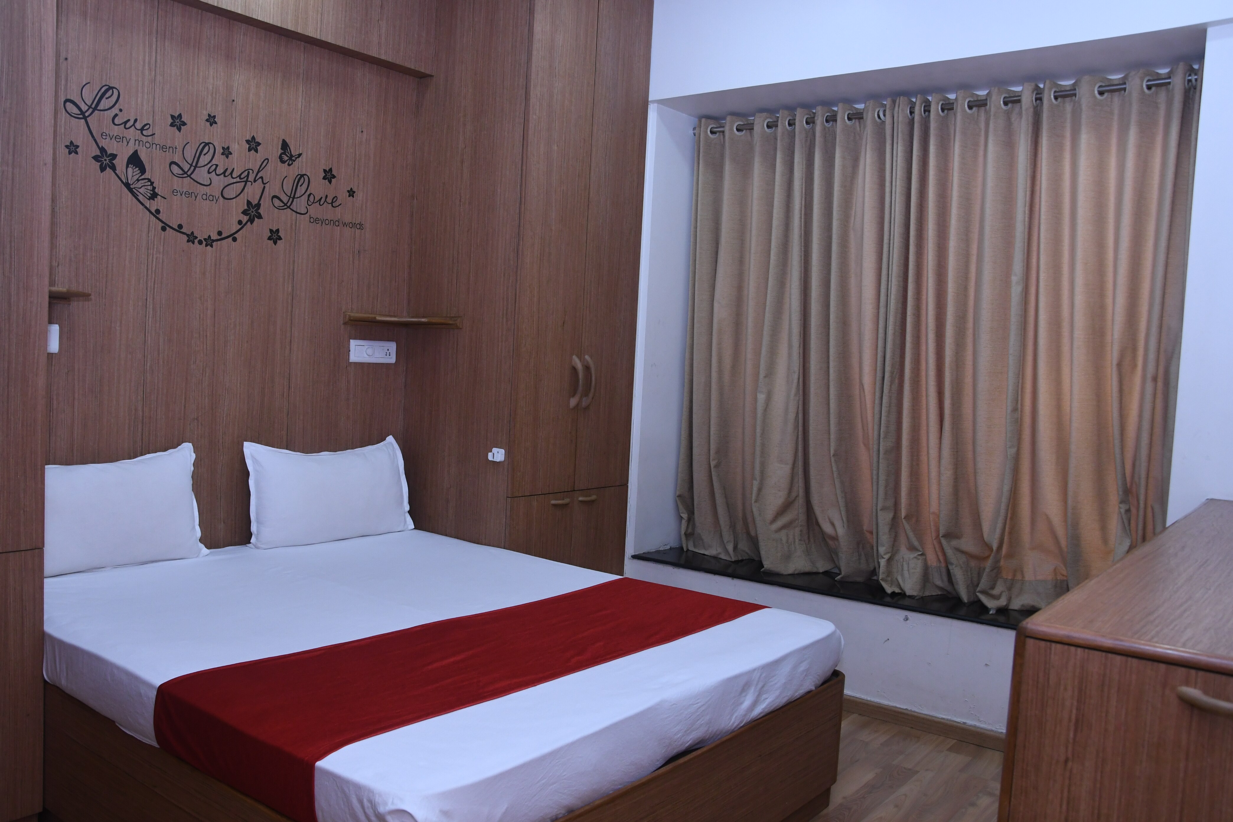 Service Apartment in Borivali East - Tap to explore photos