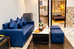 Thehrav Apartments at Mahavir Enclave, Delhi