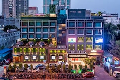 Golden Parkk, Kolkata