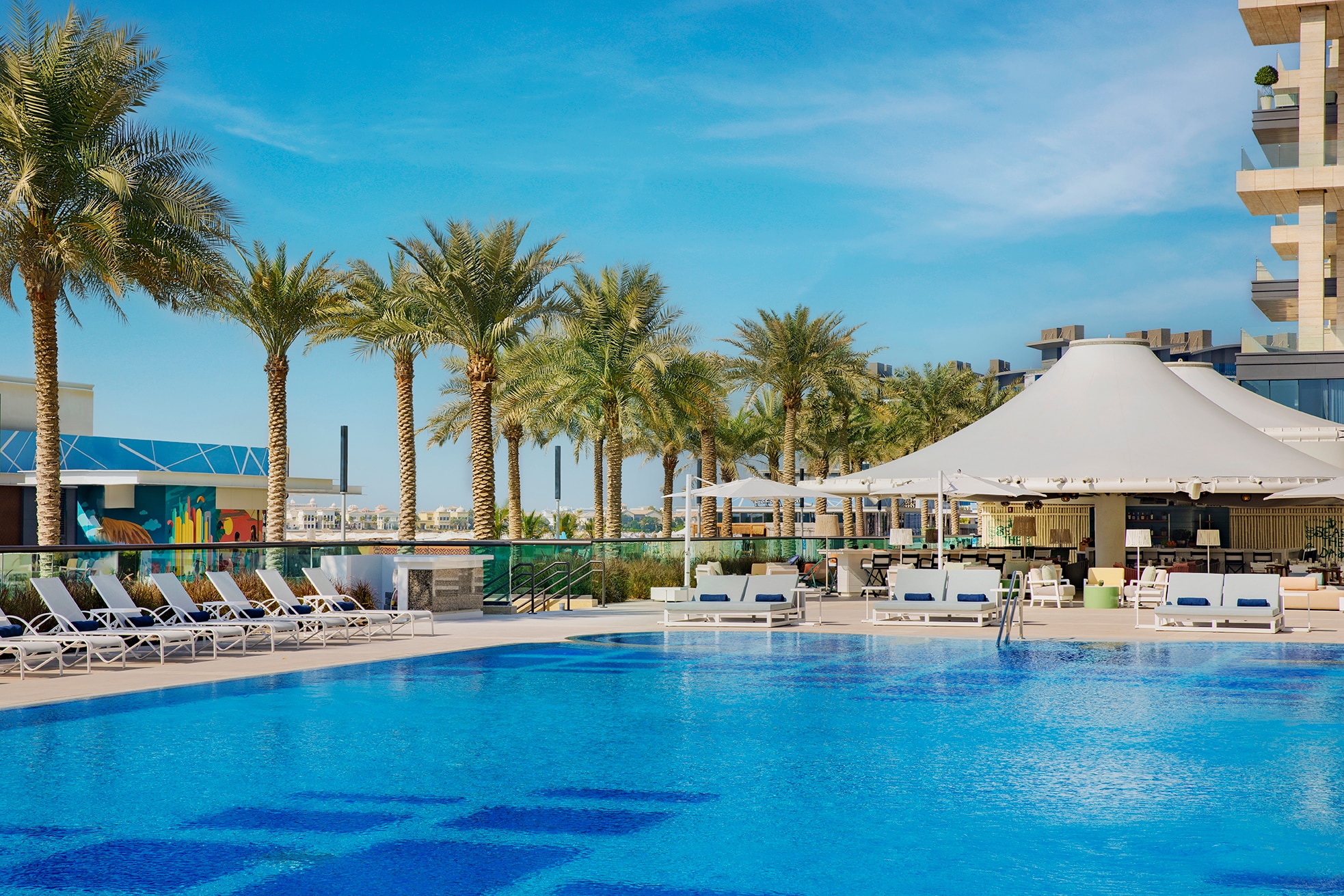 Marriott Resort Palm Jumeirah - Tap to explore photos