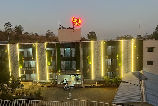 Walstars Castle View Grand Resort