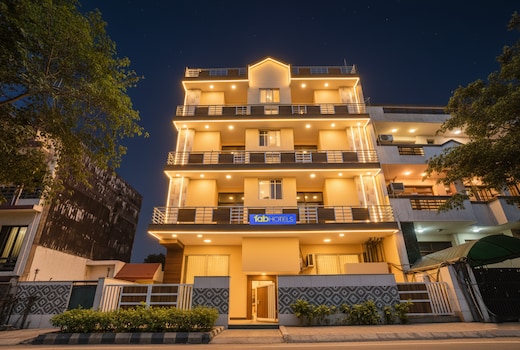 FabHotel Well Stay