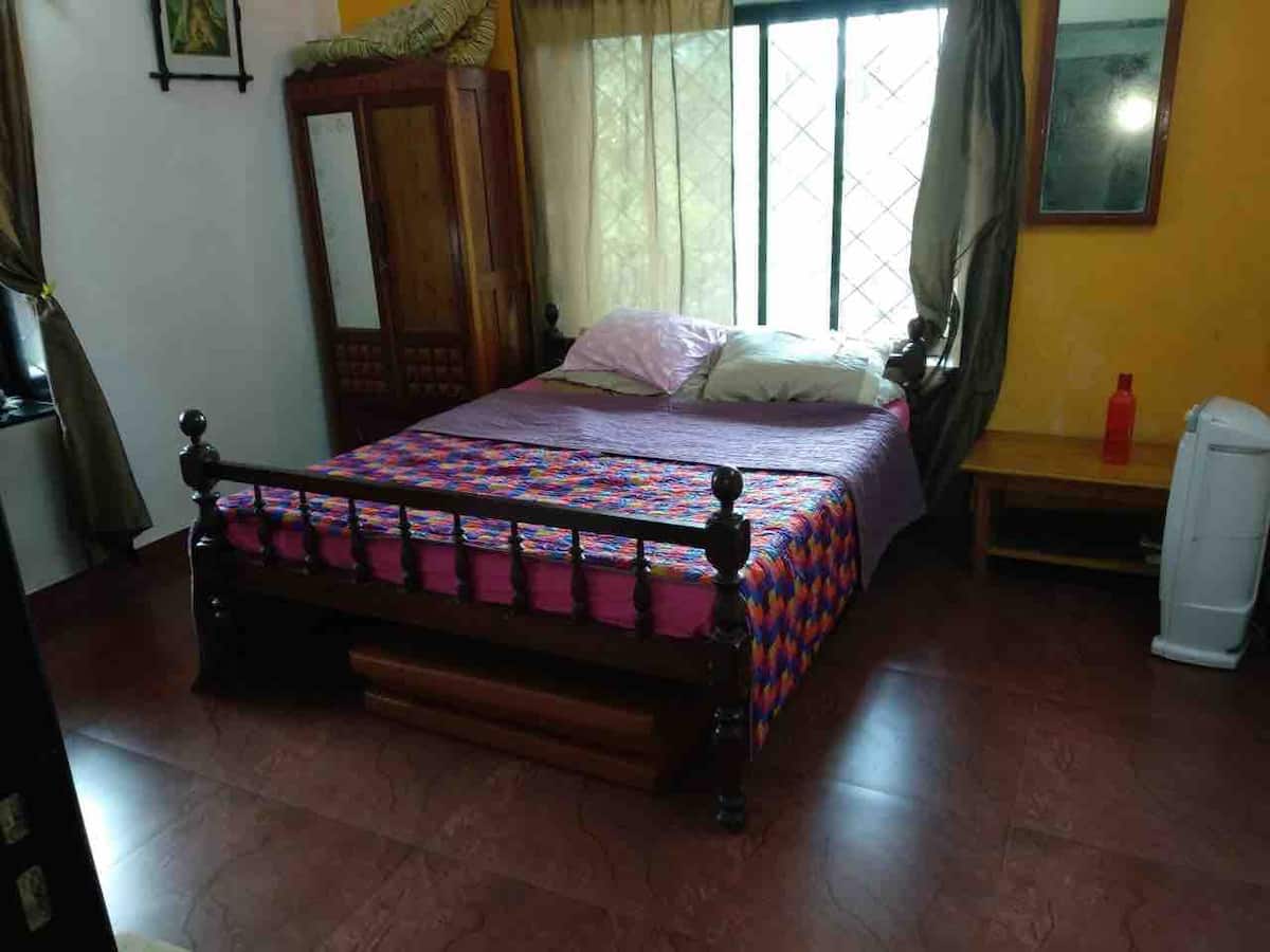 Lovely 2 bedroom 3 bath house with large balcony - Tap to explore photos