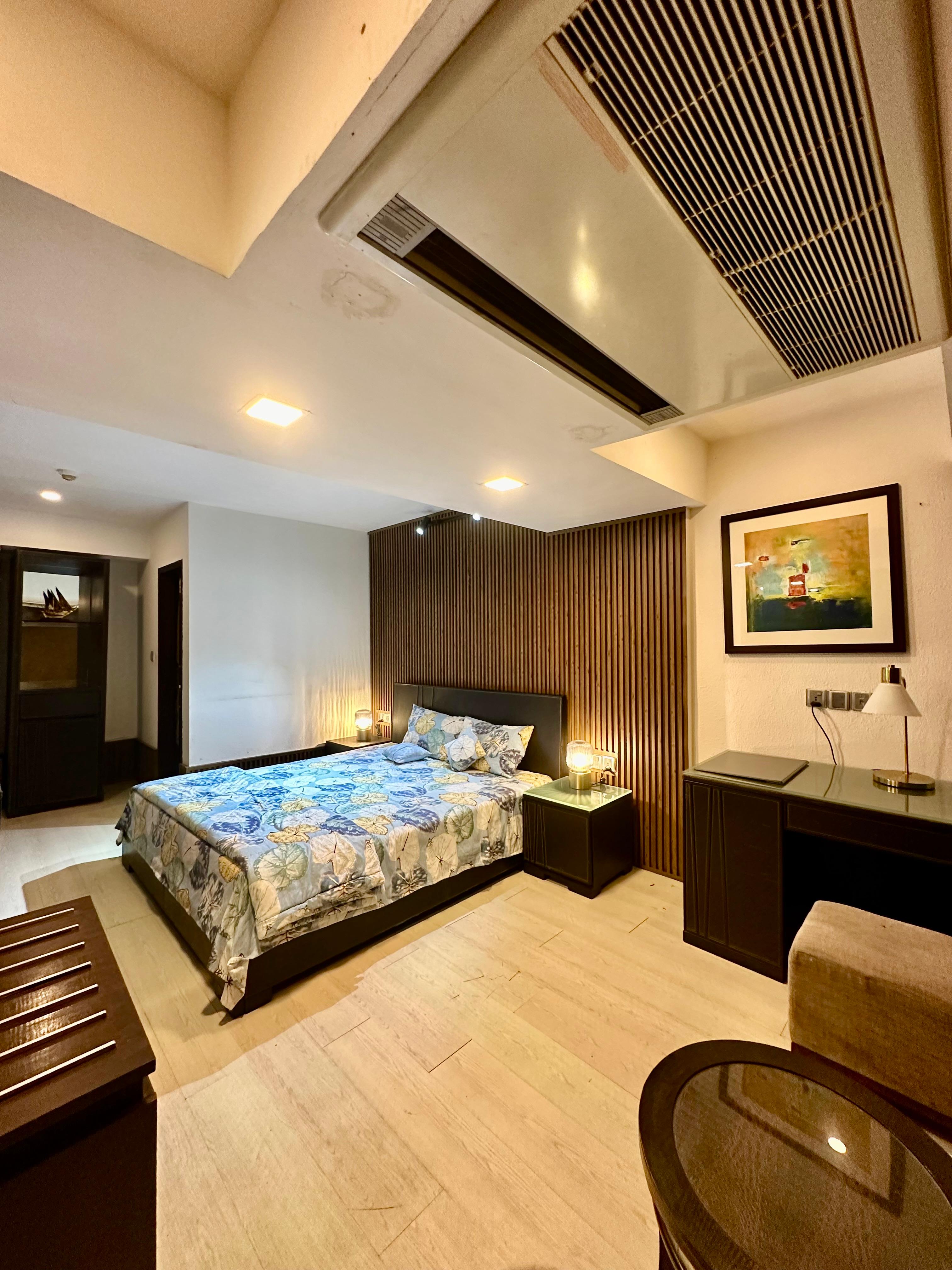 Elite Suites - Studio Apartments by MCSC - Tap to explore photos
