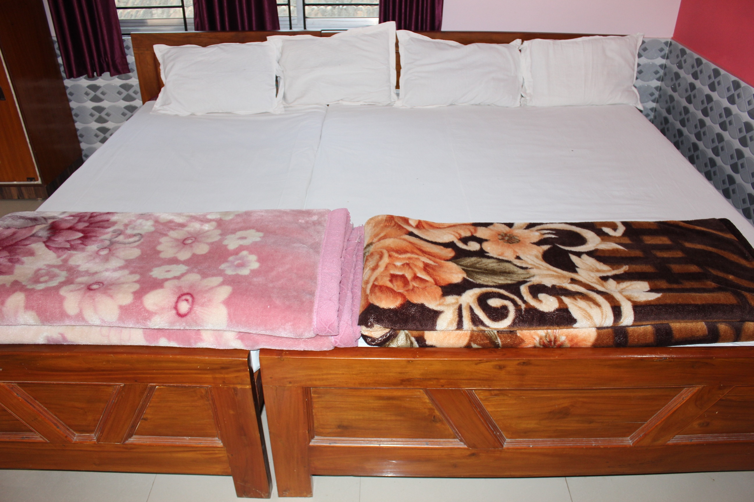 Birbhum Guest house - Tap to explore photos