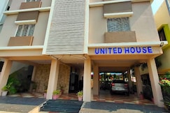 HOTEL UNITED HOUSE, Shirdi