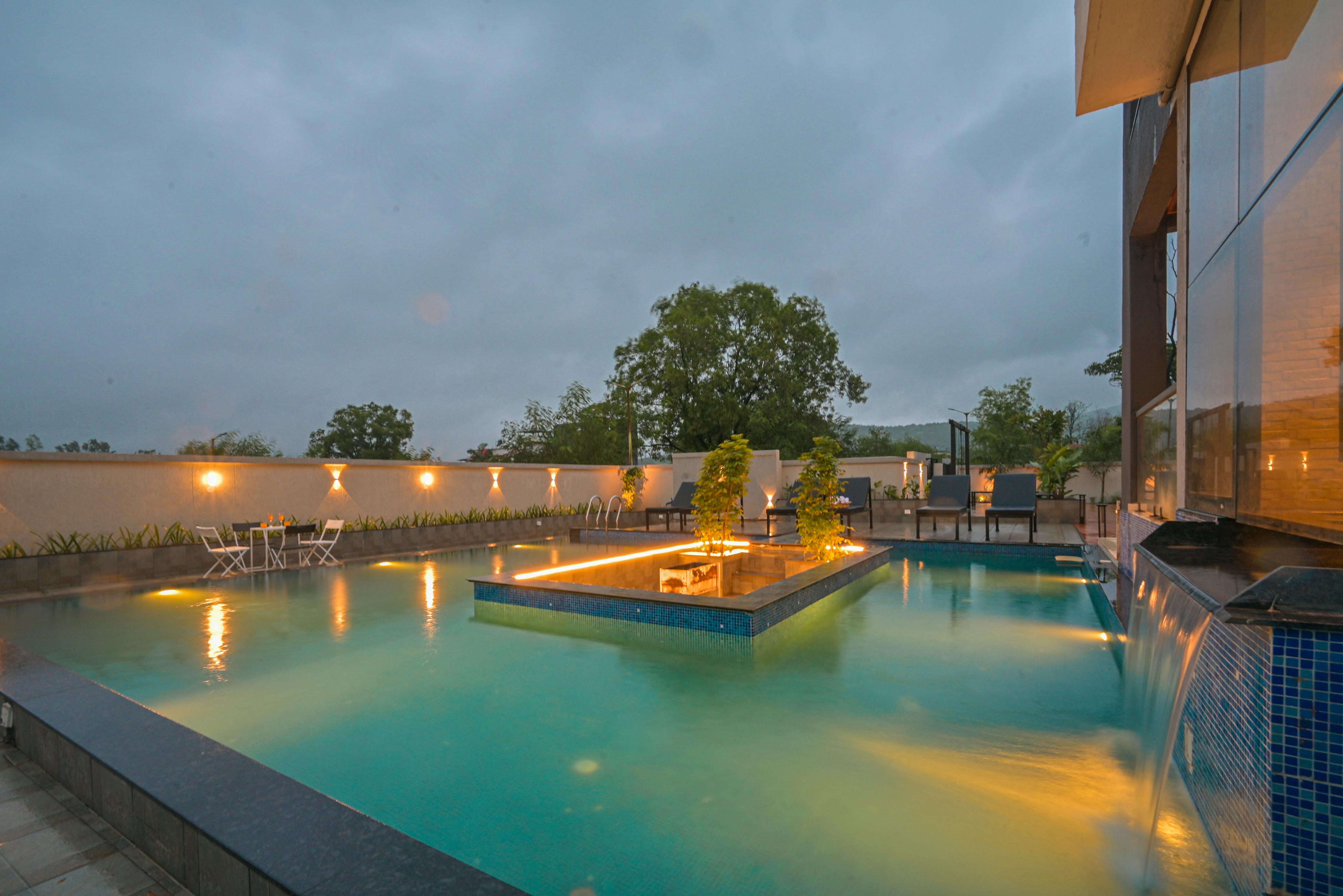 6BHK Saanjh w Indoor/outdoor Pool & Gazebo - Tap to explore photos
