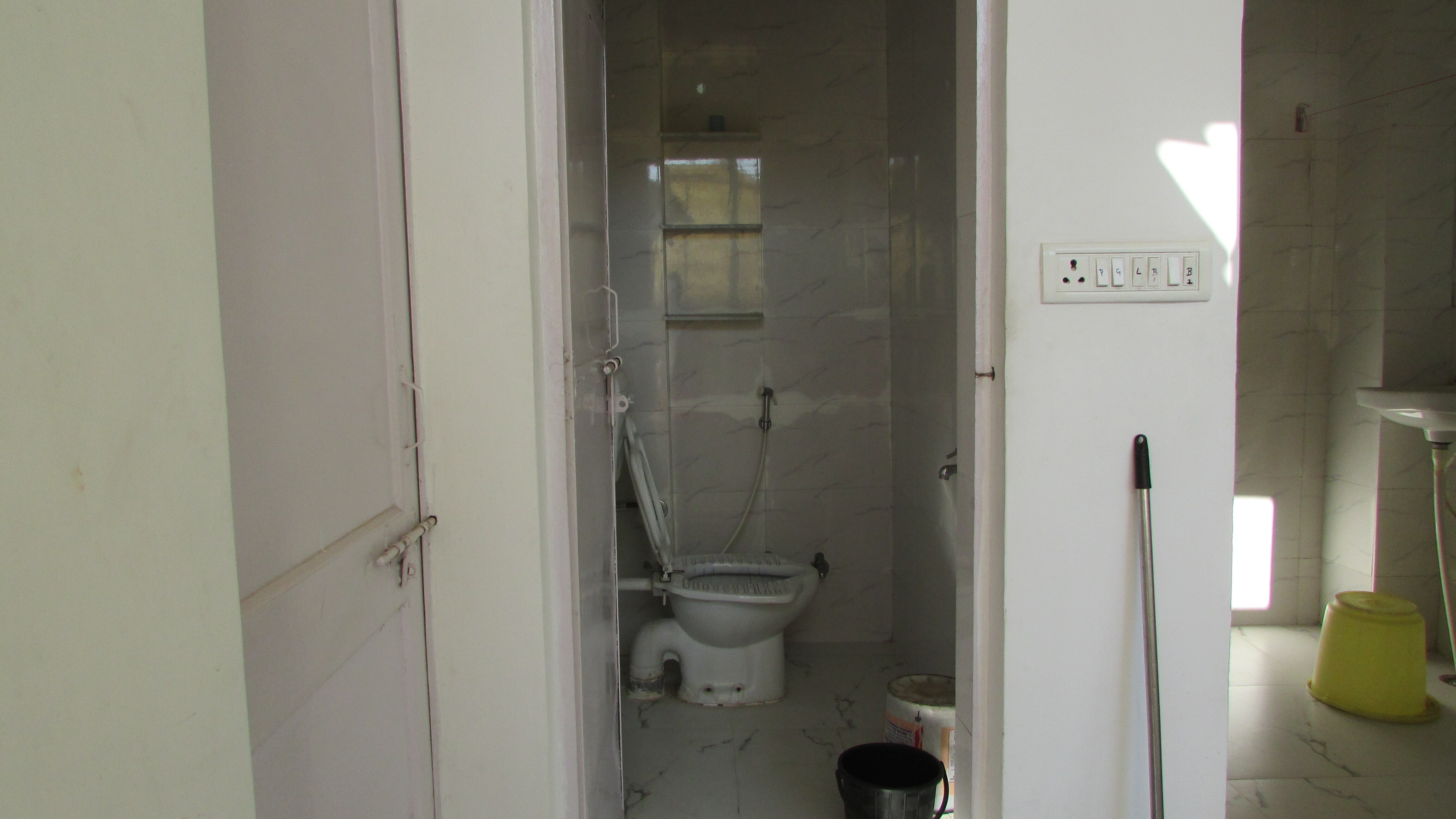 White Corner House Goverdhan Vilas Housing Board Colony - Tap to explore photos