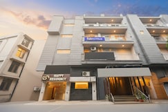 FabHotel Happy Residency, Faridabad