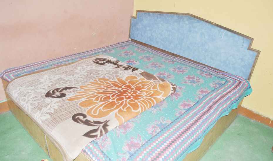 Daya Bhavan Guest House - Tap to explore photos
