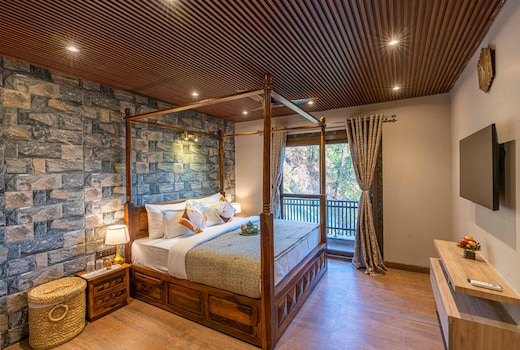 4 Rooms @Residences by Tarika by VEO - Part of StayVista