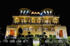 Neer Haveli Agra A Boutique Homestay Near Taj Mahal, Tundla