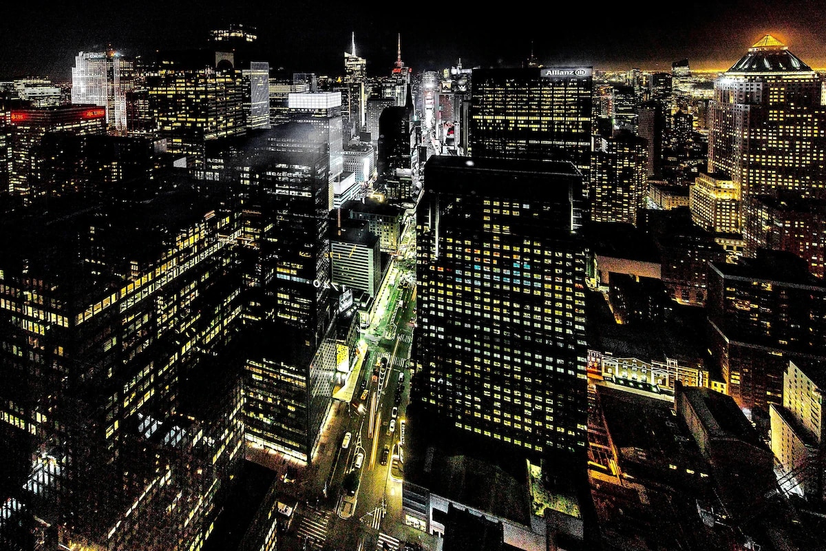 Residence Inn New York Manhattan/Central Park by Marriott - Tap to explore photos