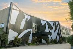 Park Boulevard Hotel & Resort, Delhi