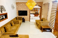THE GOLDEN VILLA, Cochin
