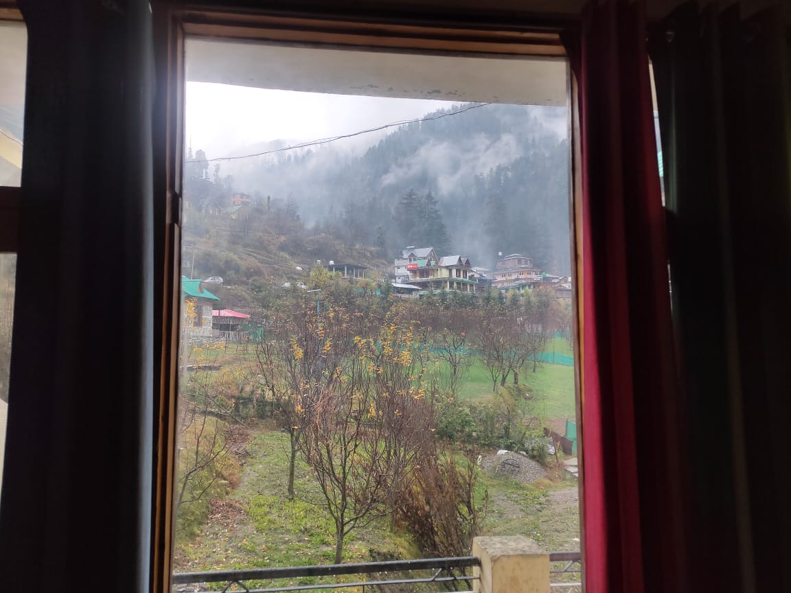 Hotel Solan Valley - Tap to explore photos