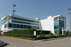 Hotel Amer Greens, Biaora