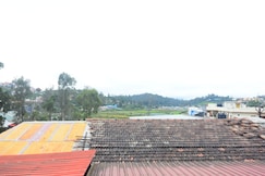 HS Cottage Family Rooms and Standard Rooms Ooty, Ooty