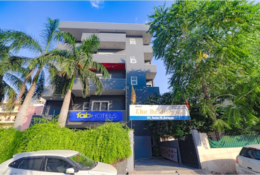 FabHotel Destiny Inn