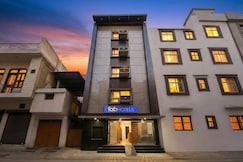 FabHotel The Arrow, Delhi