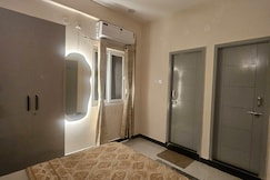 Luxury Harbor, Hyderabad