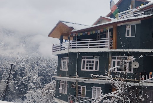 Himalayan Hill s Manali 2