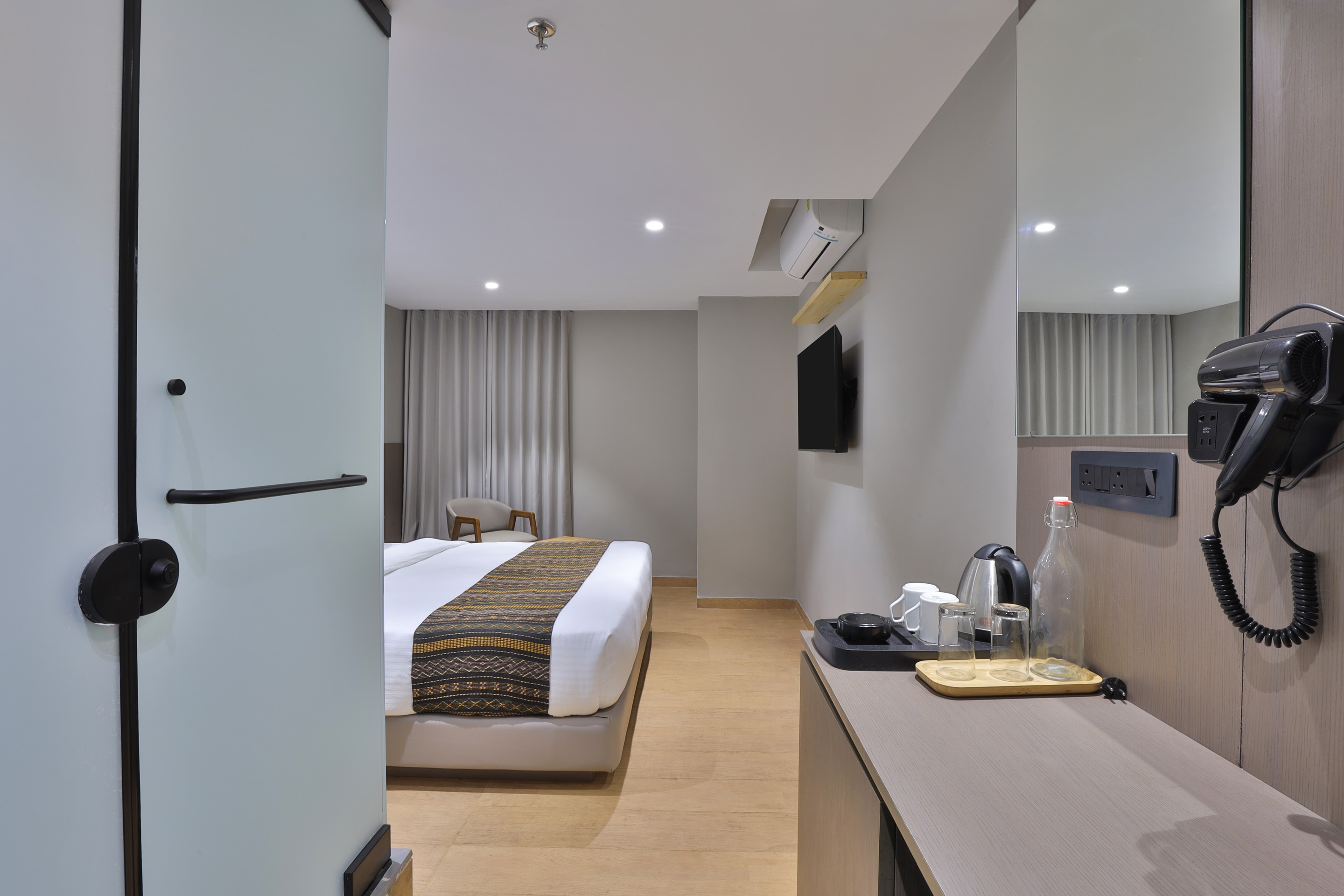 Hotel Shivashish - Tap to explore photos