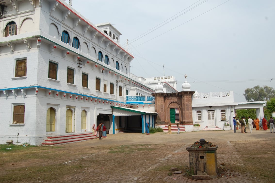 The Fort Heritage Homestay - Tap to explore photos