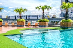 The Bazaar Hotel Bangkok - MRT Lat Phrao Ratchadapisek, Bangkok