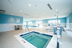 Holiday Inn Express & Suites CHARLOTTESVILLE, Charlottesville