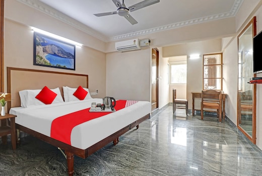 Hotel O Poptavern Premium