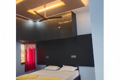 Varsha Home Stay, Hospet