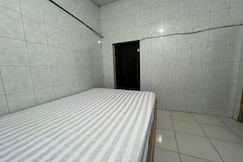 OYO 94161 Kost Aisyah, Gowa