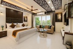 Luxury Stay Near CCU Airport,CC2 with Pool & GYM, Kolkata