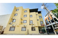 FabHotel Shree Inn, Indore
