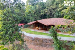 StayVista at Villa Estuaire , Heggadadevankote