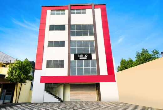 Super Hotel O Moula Ali formerly Hanuma Residency