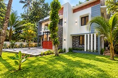 VAR Zen Haus 1 AC 2BHK Pvt Garden 8 Min Beach, Varkala