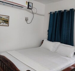 Ramana AC Room