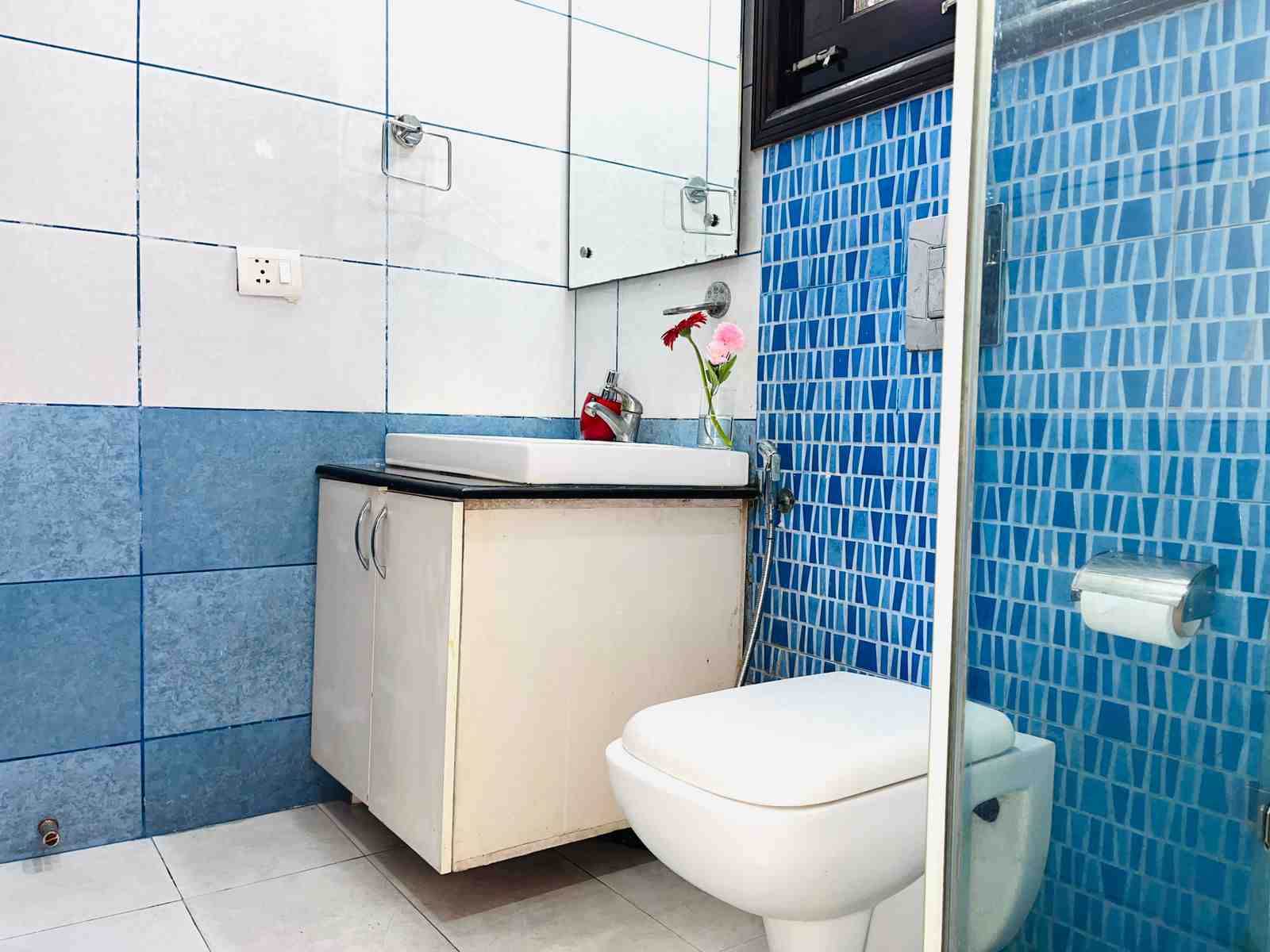 Olive Serviced Apartments (Greater Kailash) - Tap to explore photos