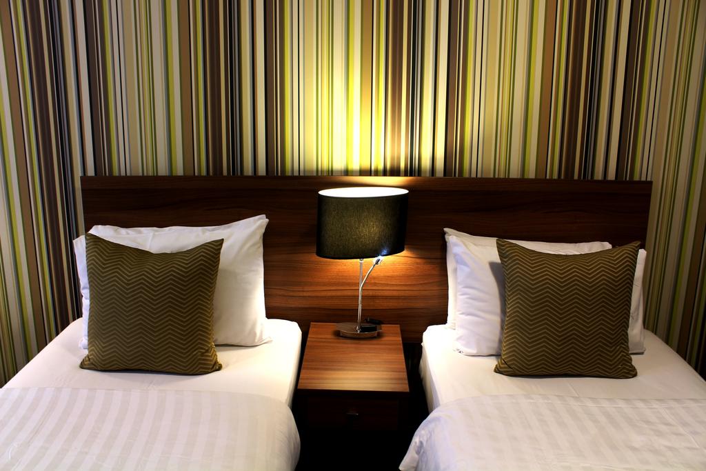 BEST WESTERN Mornington Hotel London - Tap to explore photos