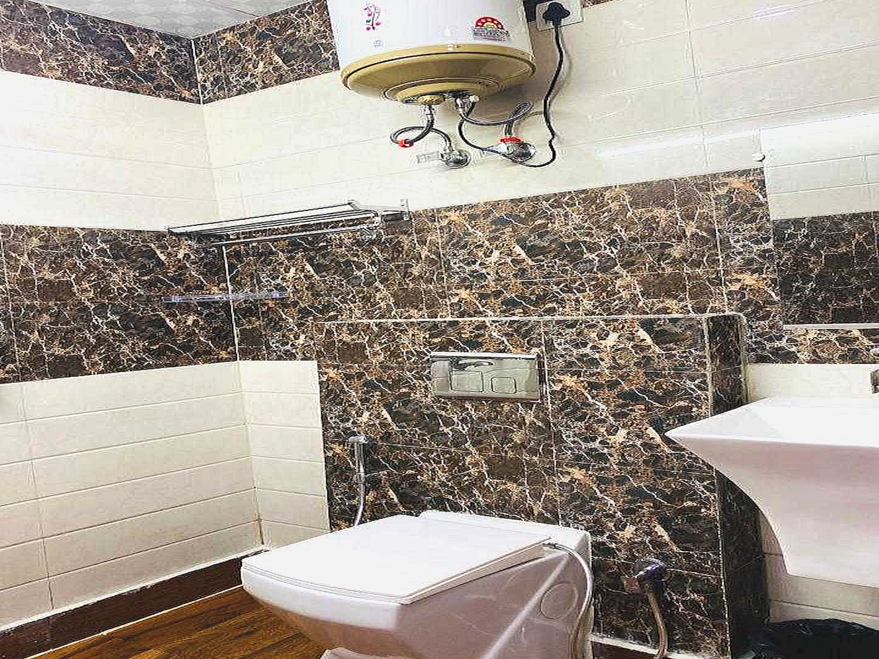 Super Hotel O PRIMA PALACE - Tap to explore photos