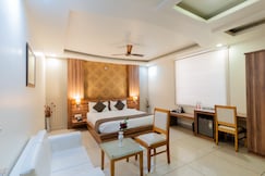Hotel Signature Inn, Jaipur