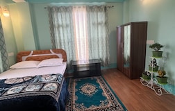 Femily room 102