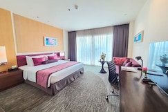 Amaranth Suvarnabhumi Hotel - Free Suvarnabhumi Airport Shuttle, Bangkok