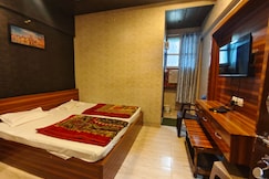 Hotel Satyam, Varanasi